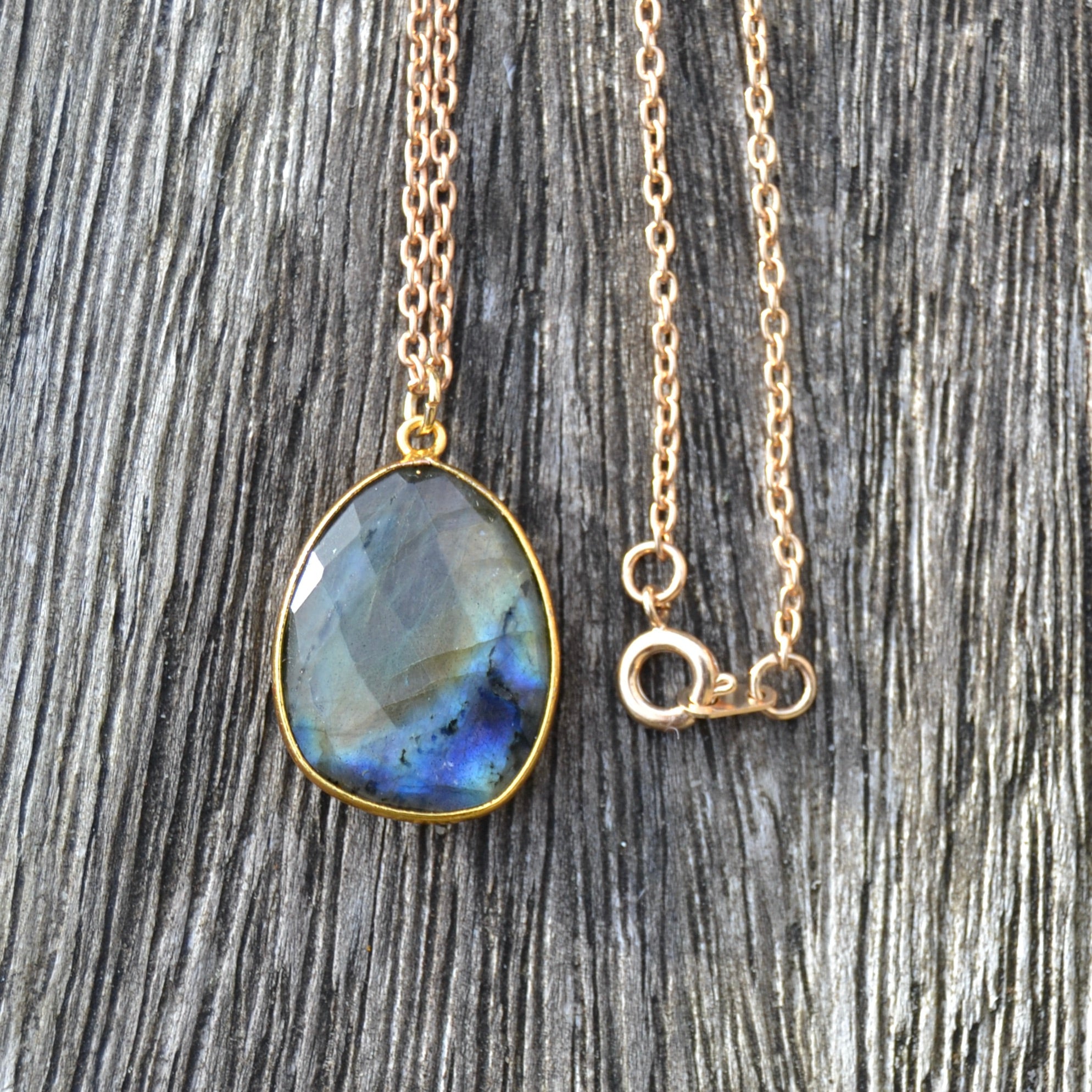 Labradorite Pendant