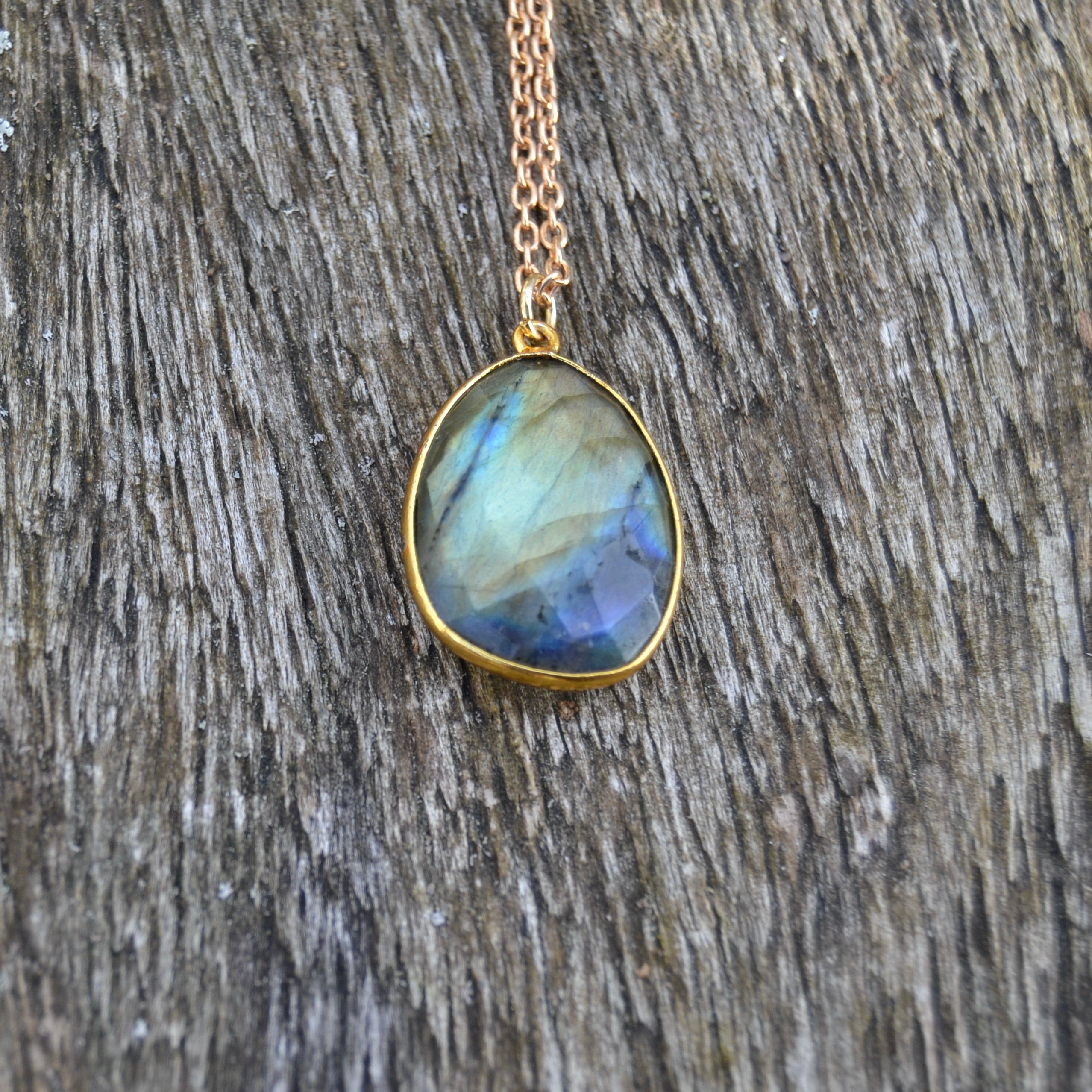 Labradorite Pendant