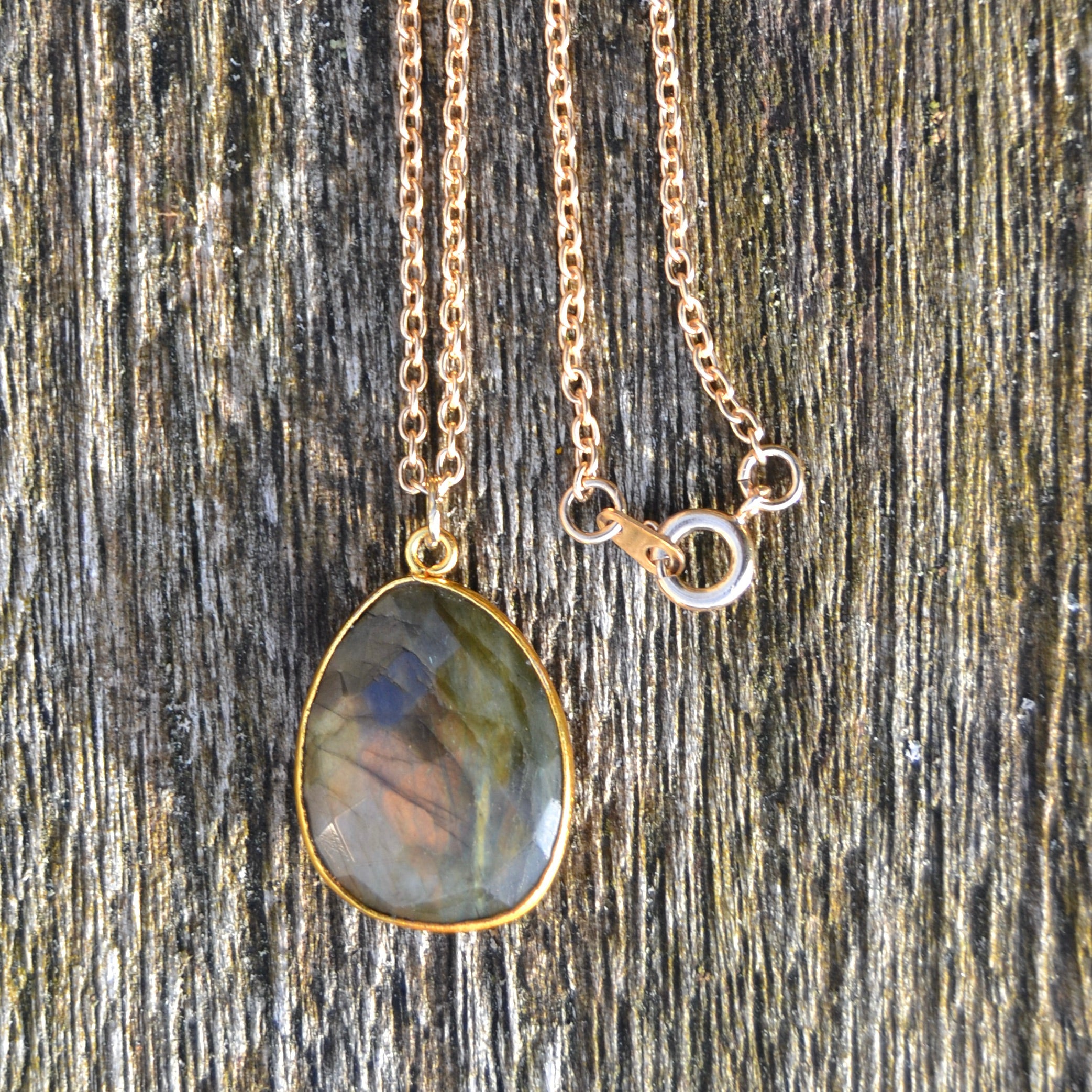 Labradorite Pendant